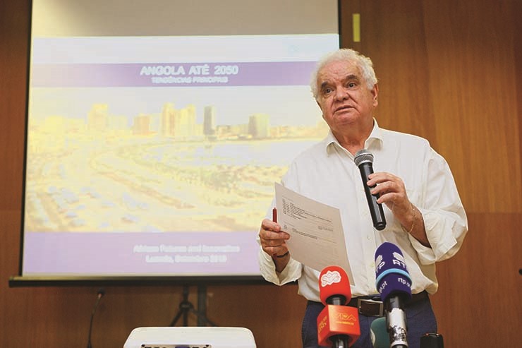 Falta de recursos financeiros condiciona pesquisas do CEIC