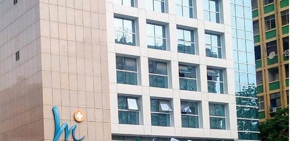 Clínica Luanda Medical Center diz ser apenas arrendatária do edifício devolvido ao Estado
