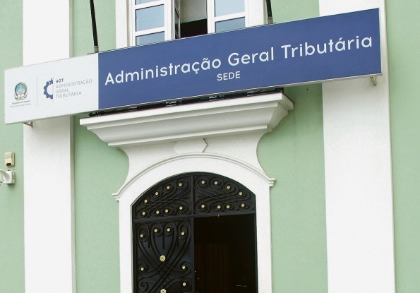 Desde 1 de Janeiro que não são válidos blocos de facturas e softwares com referência a 2020