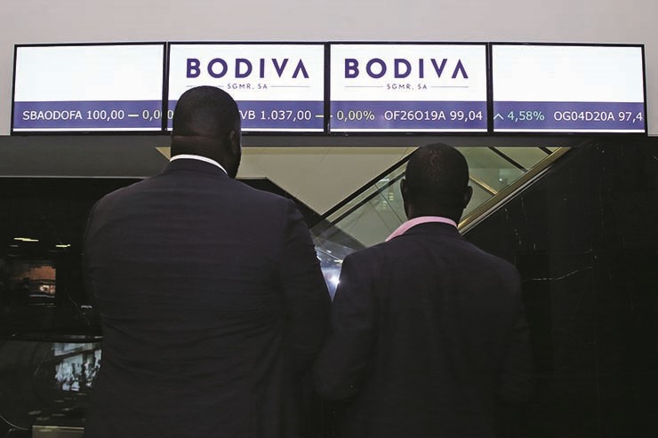 Activos da Sonangol e Angola Telecom inauguram venda de acções na Bodiva
