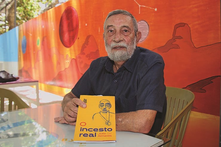 "A obra foi editada e impressa aqui com o contributo de vários amigos"