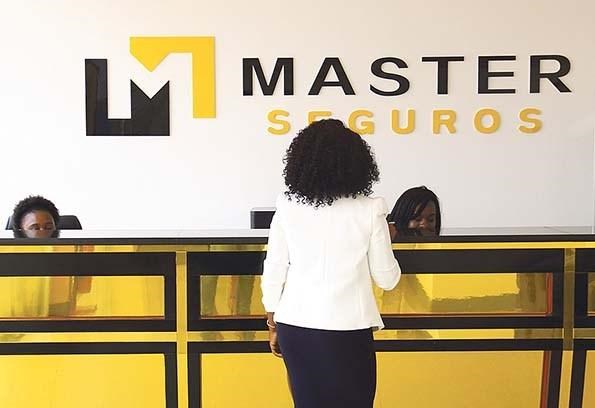 Master e Confiança Seguros castigadas com suspensão de novos contratos por 180 dias