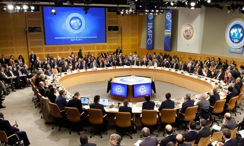 FMI e Banco Mundial mantêm previsão de crescimento para 2021