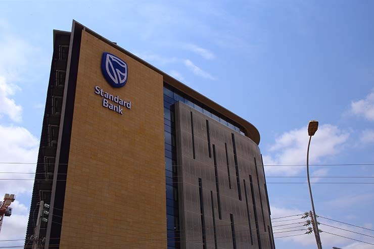 Apagão no Standard Bank Angola atrasou transferências bancárias dos clientes