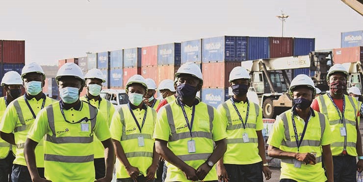 DP World cria estágio remunerado no Multiusos do Porto de Luanda