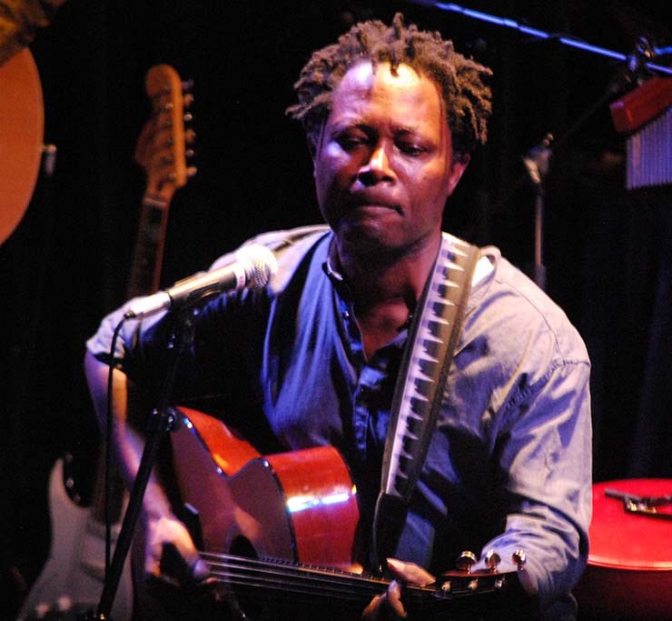 Filipe Mukenga e Lokua Kanza em concerto hoje