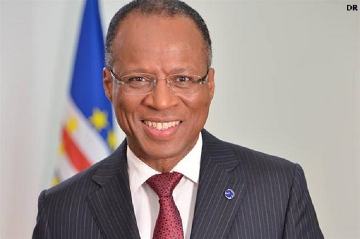 Novo governo de Cabo Verde "engorda" e Finanças ficam com super ministério