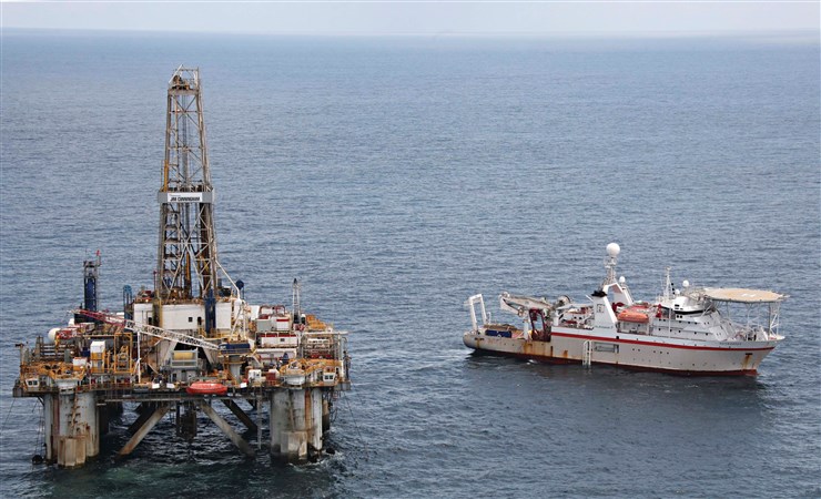 Empresas angolanas ficam com menos de 3% dos contratos de serviços das petrolíferas